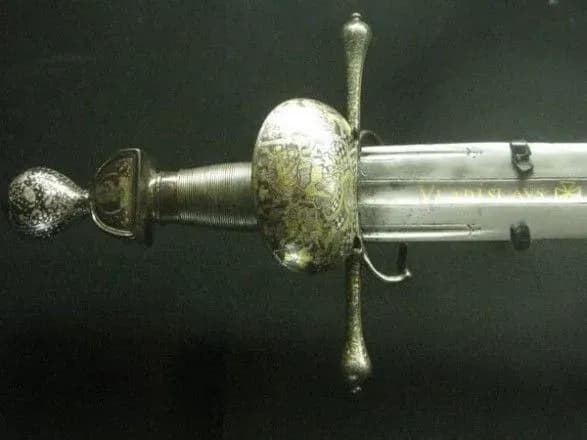 У Львові презентують репліку меча гетьмана Сагайдачного