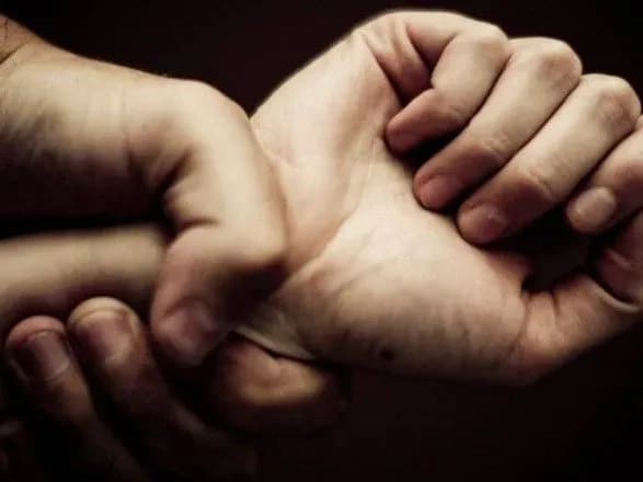 У Краматорську оголосили підозру псевдополіцейському, який згвалтував неповнолітню