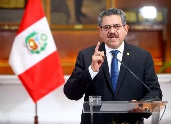 Тимчасовий президент Перу пішов у відставку