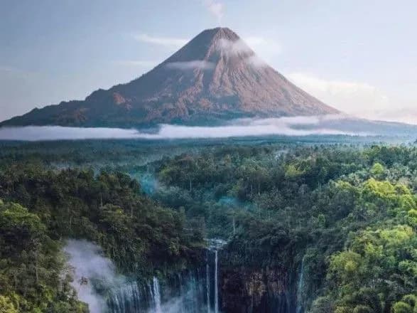 Кабмін схвалив запровадження безвізу з Індонезією