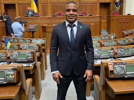 Я особисто підстав скасування матчу "Україна-Швейцарія" так і не зрозумів - Жан Беленюк