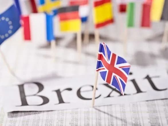 Великобританія і Канада підписали тимчасову угоду про вільну торгівлю