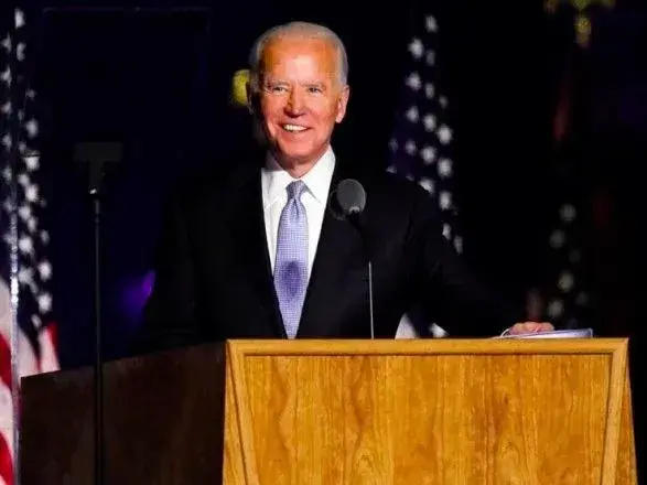 Байден заявив, що не використовуватиме Мін'юст для переслідування Трампа