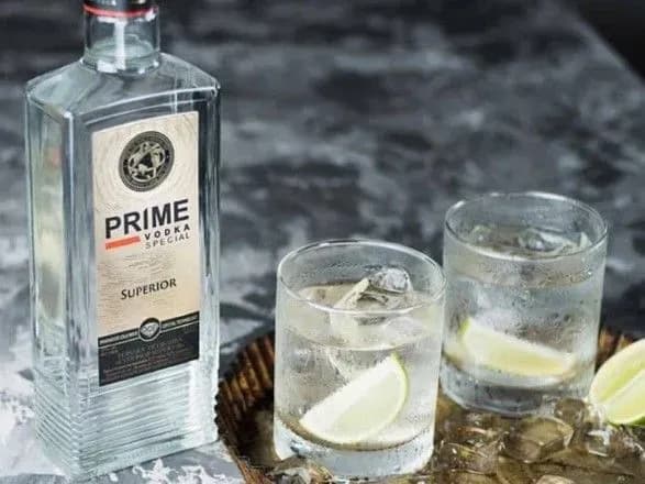 Низькокалорійний алкоголь: експерти розповіли, як можна пити й худнути одночасно