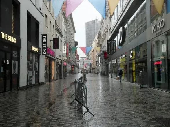 Бельгія продовжила жорсткий карантин до 15 січня