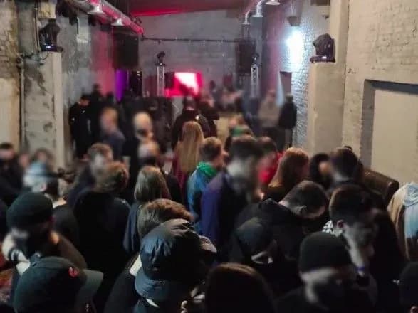 "Карантин выходного дня": в столице проверили более 80 развлекательных заведений