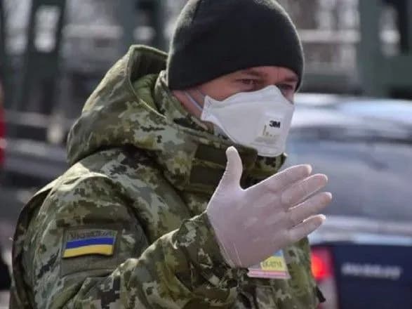 У Збройних силах за добу виявили ще понад 200 випадків COVID-19