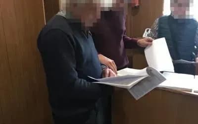 Двом фіскалам за халатність на 120 мільйонів "світить" до п'яти років в'язниці