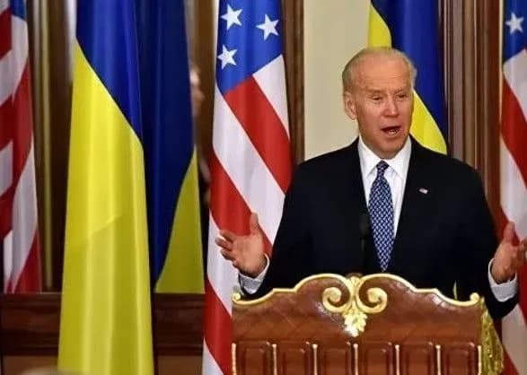 Байден може змусити Росію піти з Донбасу — Кравчук
