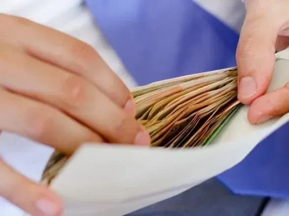 Кабмін затвердив порядок виплати 8 тис. грн компенсації за "локдаун" для підприємців