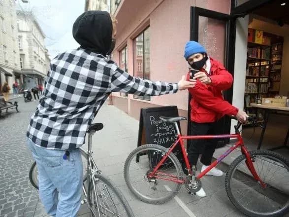 Підтримка бізнесу на карантині: ініціативи Зеленського запрацюють відзавтра