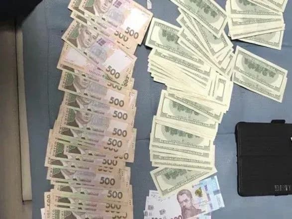 Реконструкція соцоб’єктів: у Кривому Розі групу осіб підозрюють у розкраданнях на понад 6 млн гривень