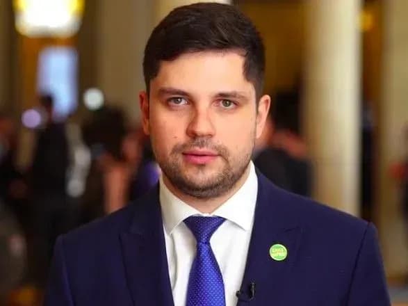 На засіданні фракції "слуги народу" розглянуть кадрові зміни в Кабміні: мова про трьох міністрів