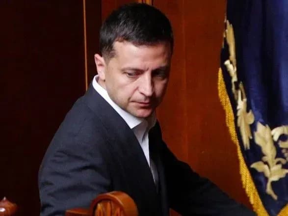 Близько 70% українців вважають, що країна рухається хибним шляхом - опитування