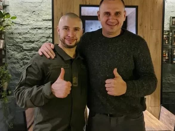 Нацгвардієць Марків зустрівся з Сенцовим