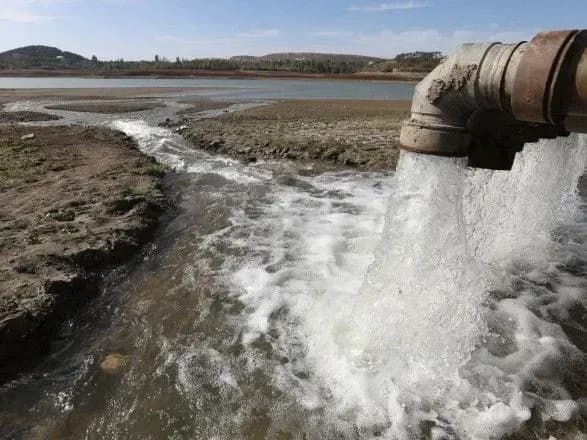 Ряд районів окупованого Сімферополя залишилися без водопостачання через аварію