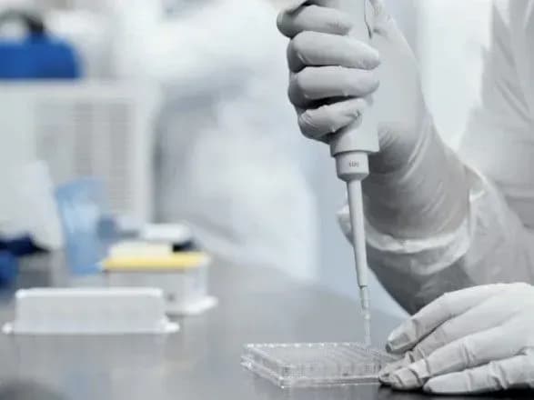 Moderna знищила 400 тисяч доз вакцини від COVID-19