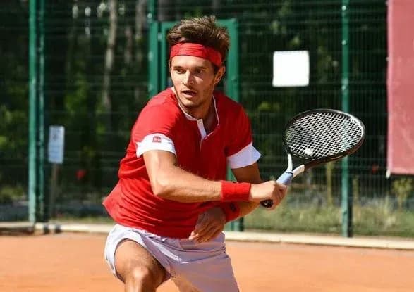 Двоє тенісистів з України вийшли у півфінал турніру в Туреччині