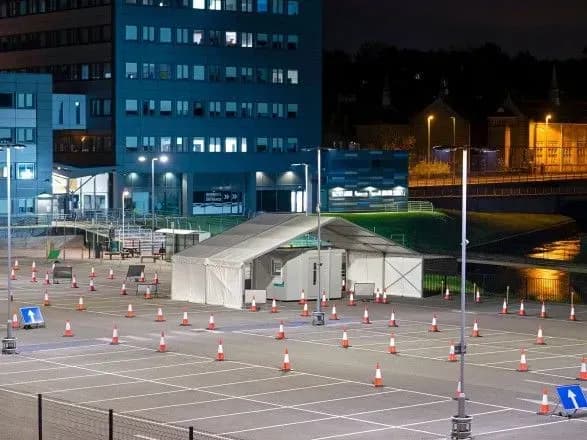 Пандемія: у Великій Британії зафіксували новий рекорд випадків COVID-19 за добу