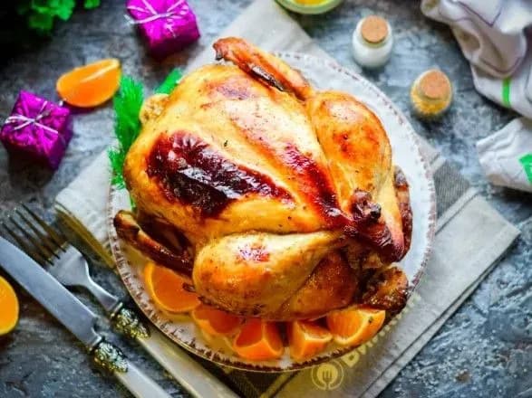 Курятина на новорічний стіл: як обрати без антибіотиків