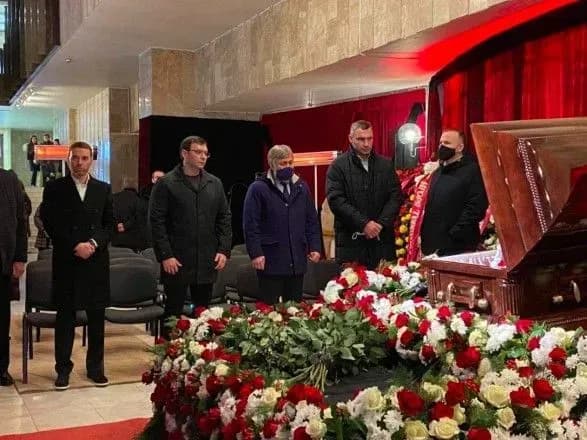 Похорони Кернеса: у Харкові скасували участь близько пів сотні військових міського гарнізону