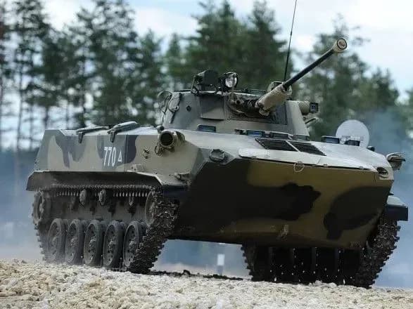 У Росії військові вистрілили з гармати в "Дитячий світ": евакуювали сотні людей