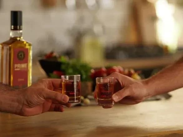 Как выбрать идеальную водку на новогодний стол: советы дегустатора