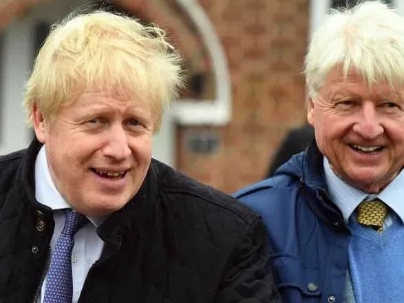 Батько прем'єр-міністра Британії хоче отримати французьке громадянство через Brexit