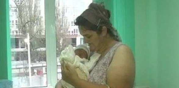 Багатодітна мати з Хмельниччини народила 18 дитину
