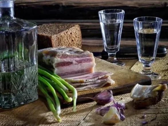 Культура споживання алкоголю: як правильно пити, закушувати і отримувати від цього задоволення