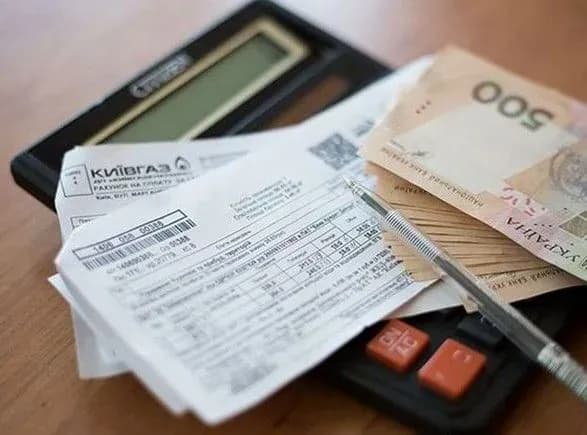 Тарифне дежавю від влади: Зеленський ще рік тому обіцяв знизити ціни, але "щось пішло не так"