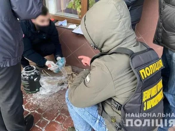У Хмельницькому вилучили психотропів на пів мільйона гривень