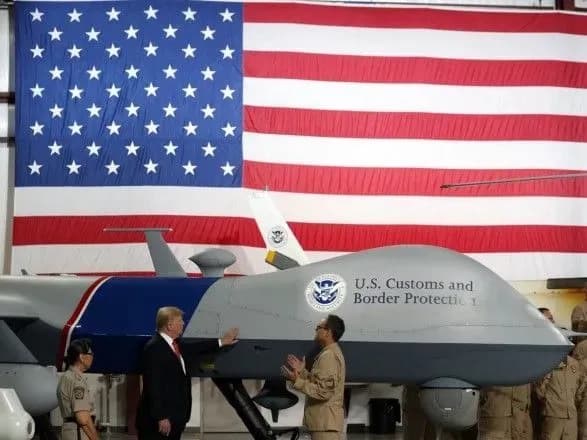 Трамп заборонив держзакупівлі безпілотників в Росії та Китаю