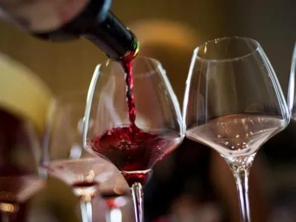 Вчені назвали найбільш нешкідливий алкоголь