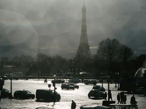 У Франції готуються до третього локдауну