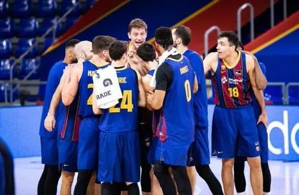 Результативний виступ Пустового приніс перемогу "Барселоні" у грі чемпіонату Іспанії