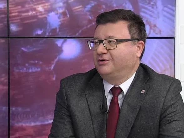 Люди переплатили за газ, а держава повинна це компенсувати: експерт підтримав депутатську ініціативу