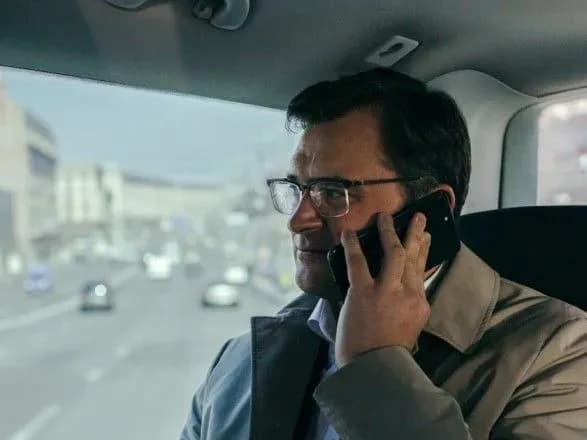 Кулеба радить поки не чекати на безвіз зі США