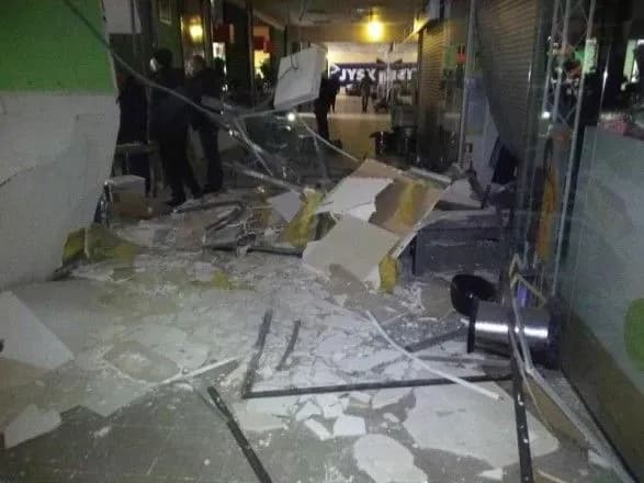 У Чернівцях стався вибух у торговому центрі