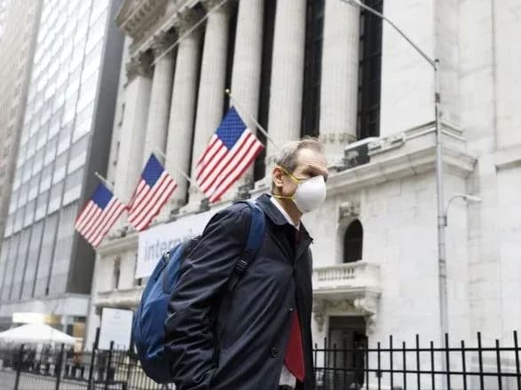 У США дослідили вплив суворого маскового режиму на рівень шпиталізації