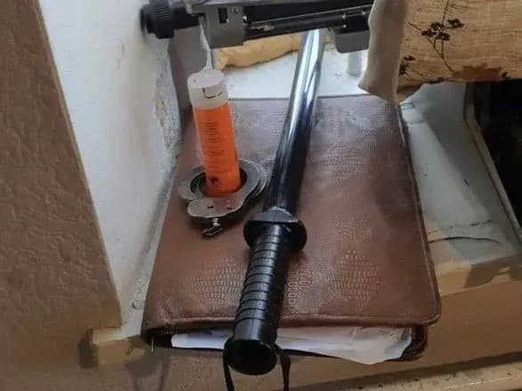 Двом поліцейським на Черкащині повідомлено про підозру у катуванні чоловіка