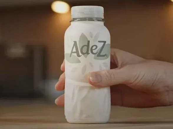 Coca-Cola тестирует первую бумажную бутылку