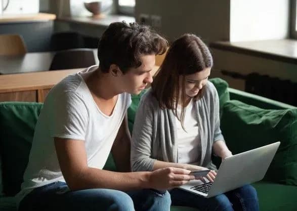 Перевірка позичальників за новими правилами. Як тепер оформити кредит онлайн?