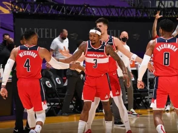 Українець допоміг "Вашингтону" обіграти чинних чемпіонів НБА