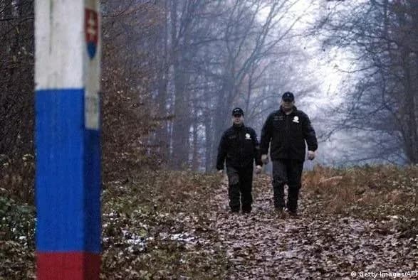 Словаччина вводить локдаун