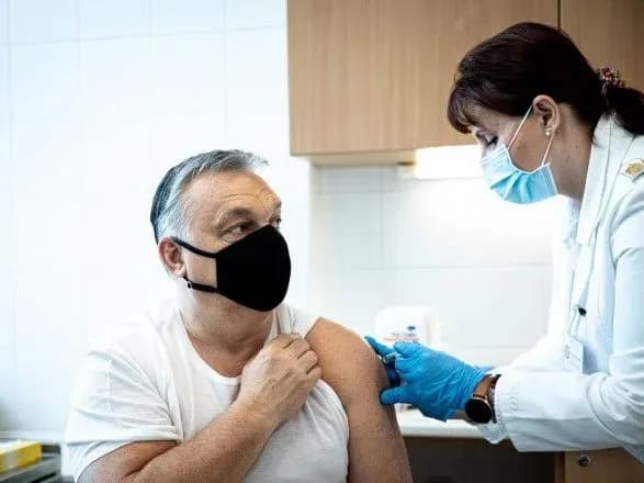 Прем'єр Угорщини Орбан вакцинувався від COVID-19