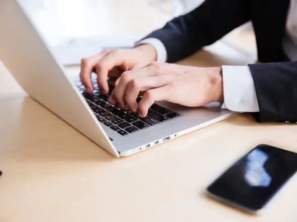 В Україні хочуть законодавчо врегулювати роботу фрілансерів: що передбачається