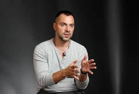 Їх “не так зрозуміли”: росіяни у ТКГ виправдовують заяву бойовиків про попереджувальний вогонь