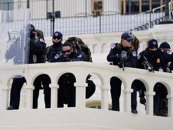 США: конгресмени скасували засідання через загрозу атаки на Капітолій