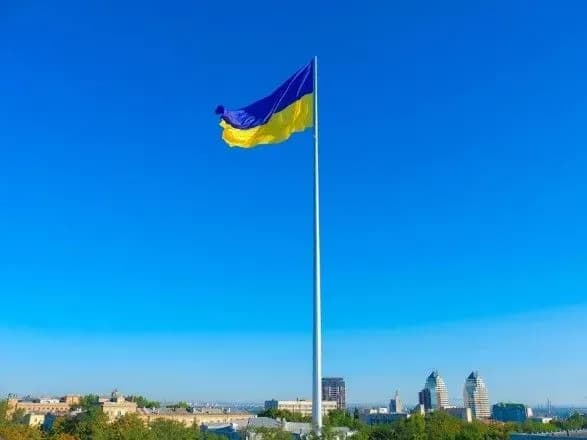 У Миколаєві хочуть встановити прапор за 14 млн грн